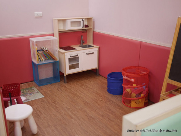 三隻小兔義式冰淇淋餐廳(台中老虎城店)：【食記】台中Three Little Bunnies GELATO RESTAURANT 三隻小兔義式冰淇淋餐廳-台中老虎城店@西屯老虎城-捷運BRT秋紅谷 : 用料實在, 健康取向的美味冰品! 糖尿病患者也可以安心吃