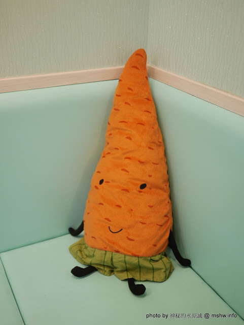 三隻小兔義式冰淇淋餐廳(台中老虎城店)：【食記】台中Three Little Bunnies GELATO RESTAURANT 三隻小兔義式冰淇淋餐廳-台中老虎城店@西屯老虎城-捷運BRT秋紅谷 : 用料實在, 健康取向的美味冰品! 糖尿病患者也可以安心吃