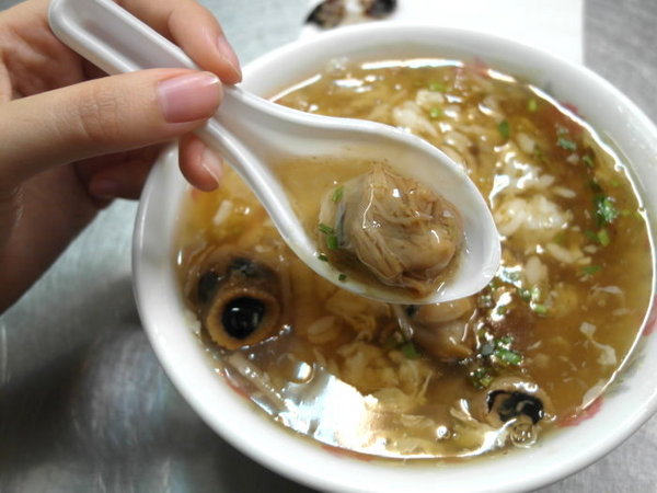 魷魚興嘴吃嘴魷魚羮:【雲林||斗六】魷魚興魷魚嘴羹──邊吃邊吐殼,斗六在地人吃的特色小吃