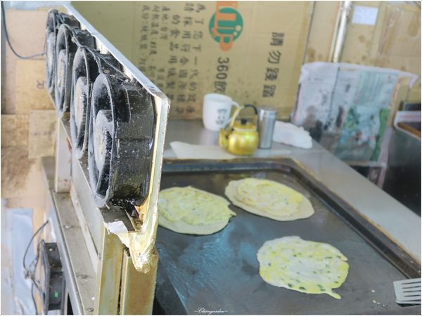 吉利街無名早餐店：台北 石牌 吉利街手工蛋餅~北投幫友推薦有嚼勁的蛋餅VS.食尚玩家推薦實踐街蛋餅