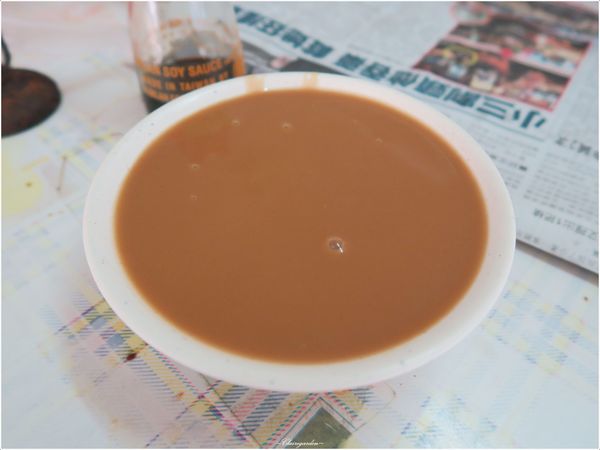 吉利街無名早餐店：台北 石牌 吉利街手工蛋餅~北投幫友推薦有嚼勁的蛋餅VS.食尚玩家推薦實踐街蛋餅