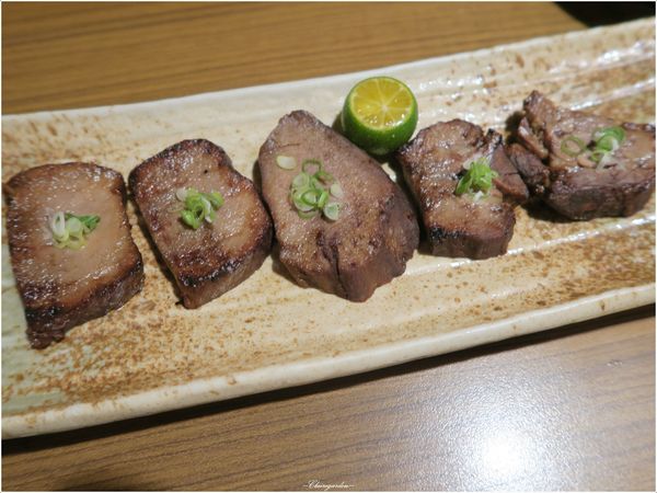 老八風居酒料理(敦南店):台北 捷運忠孝敦化站 老八風居酒料理~牛肉捲Mix大顆番茄也很對味