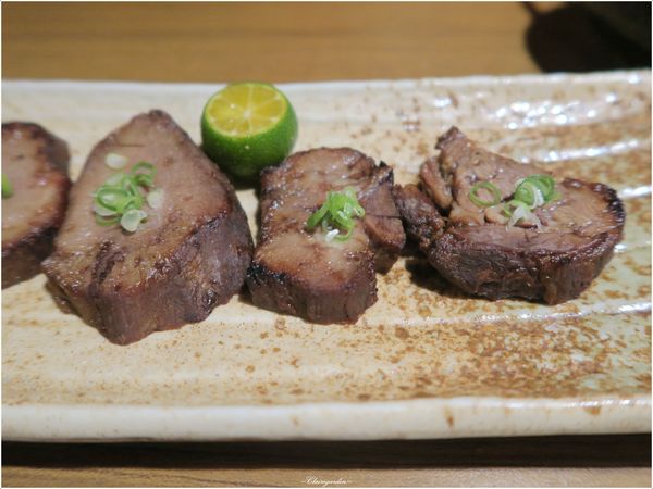 老八風居酒料理(敦南店):台北 捷運忠孝敦化站 老八風居酒料理~牛肉捲Mix大顆番茄也很對味