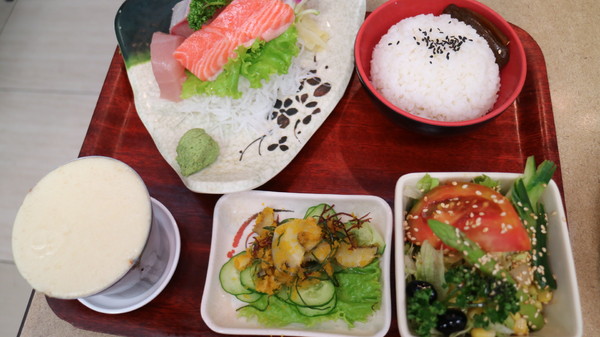 台北城老舖 美觀園：【台北美食】台北城老舖，份量超足之美觀園@捷運西門站