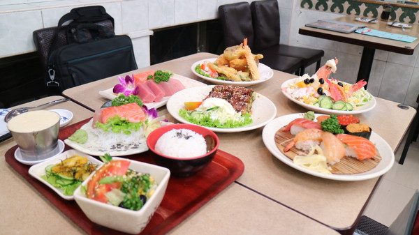 台北城老舖 美觀園：【台北美食】台北城老舖，份量超足之美觀園@捷運西門站