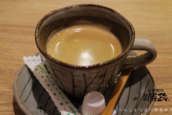 靜岡勝政日式豬排(板橋遠百FE21中山店)：排隊名店『靜岡勝政日式豬排』板橋遠百FE21中山店