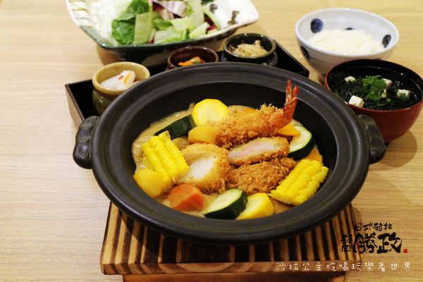 靜岡勝政日式豬排(板橋遠百FE21中山店)：排隊名店『靜岡勝政日式豬排』板橋遠百FE21中山店