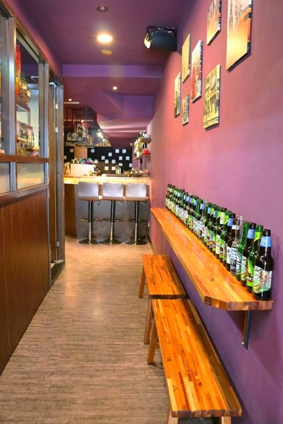 A-LI 阿理義式廚房：【新北市中和美食】A-LI 阿里義式廚房~新品季節限定辣花枝仙人掌義大利麵~在這包場約會求婚非常適合