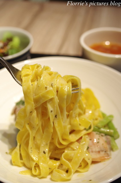 Danny's iPasta(新光三越新天地A4館)：信義區美食~Danny's iPasta 牛排教父的新品牌，來吃每日新鮮製作的義大利麵！