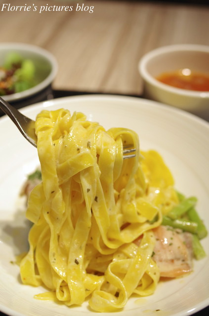 Danny's iPasta(新光三越新天地A4館)：信義區美食~Danny's iPasta 牛排教父的新品牌，來吃每日新鮮製作的義大利麵！