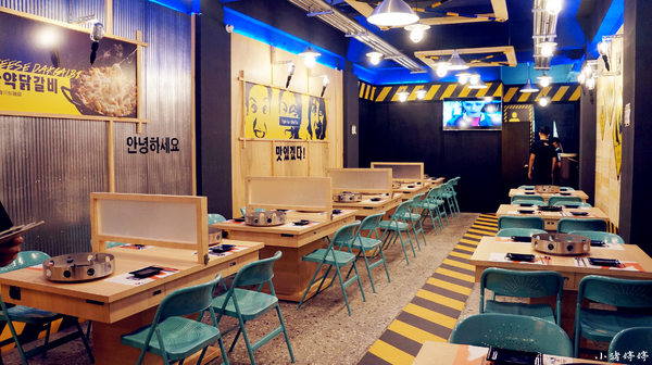 OMAYA麻藥瘋雞(逢甲店)：【台中西屯】OMAYA麻藥瘋雞(逢甲店) 棉花糖飲品頗具創意