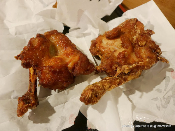 浪人炸雞：【食記】台北Rounin からあげ 浪人炸雞-丸龜名物-骨付鳥專賣店@中正博漢區相機街-捷運MRT台北車站 : 炸而不膩, 重口味的四國香川特產! 的確是還蠻好吃的呢!