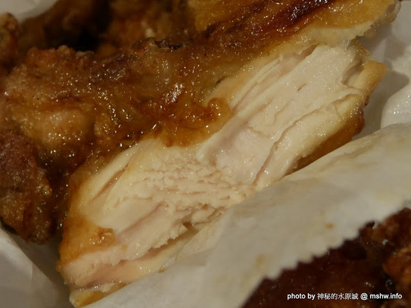 浪人炸雞：【食記】台北Rounin からあげ 浪人炸雞-丸龜名物-骨付鳥專賣店@中正博漢區相機街-捷運MRT台北車站 : 炸而不膩, 重口味的四國香川特產! 的確是還蠻好吃的呢!