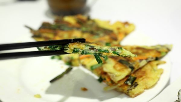 【台北韓式】【北捷忠孝復興站】TEUMSAE 縫隙拉麵-韓國第一品牌拉麵．泡菜冰淇淋/拉麵/捷運忠孝復興站