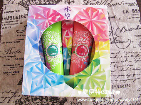 水也 Suie柔嫩保濕手護組(護手霜)：『護手保養_水也suie』冬天別再當乾妹妹啦~讓自己變成纖纖玉手吧！