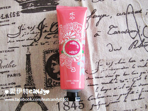 水也 Suie柔嫩保濕手護組(護手霜)：『護手保養_水也suie』冬天別再當乾妹妹啦~讓自己變成纖纖玉手吧！