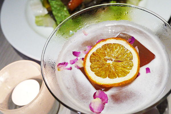 One Restaurant & Lounge:◆台北東區美食。捷運忠孝復興【One Restaurant & Lounge】高格調南洋料理餐酒館