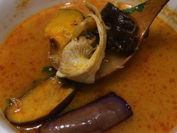 One Restaurant & Lounge：【台北美食】東區南洋風One Restaurant & Lounge異國料理餐廳