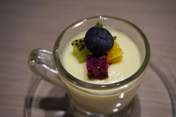 One Restaurant & Lounge：[忠孝復興] One Restaurant & Lounge :精緻質感東南亞料理 vs 風味調酒