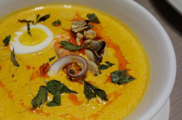 One Restaurant & Lounge：[忠孝復興] One Restaurant & Lounge :精緻質感東南亞料理 vs 風味調酒