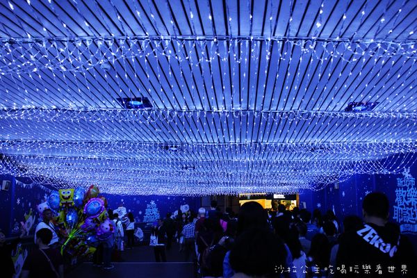 2015新北歡樂耶誕城:讓你從白天玩到晚上『2015新北歡樂耶誕城』捷運板橋站