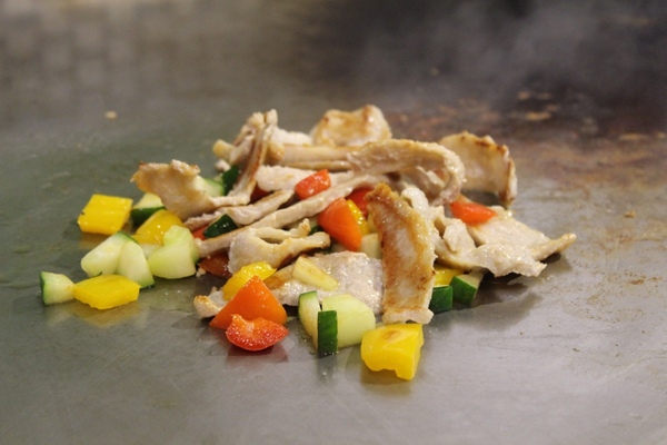 HAPPY FOOD 樂食新鉄板料理：[台南]平價鐵板燒美味享受 HAPPY FOOD 樂食新鉄板料理