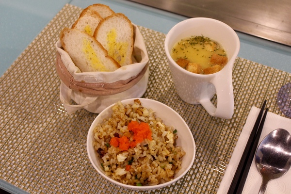 HAPPY FOOD 樂食新鉄板料理：[台南]平價鐵板燒美味享受 HAPPY FOOD 樂食新鉄板料理