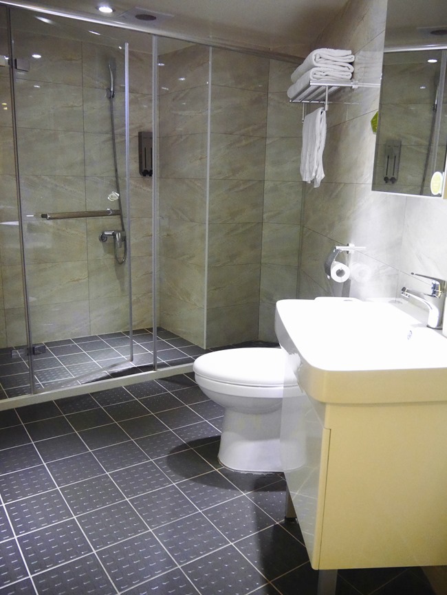 │宿。台中│綠生活的美好「葉綠宿Green Hotel」距逢甲夜市5分鐘腳程