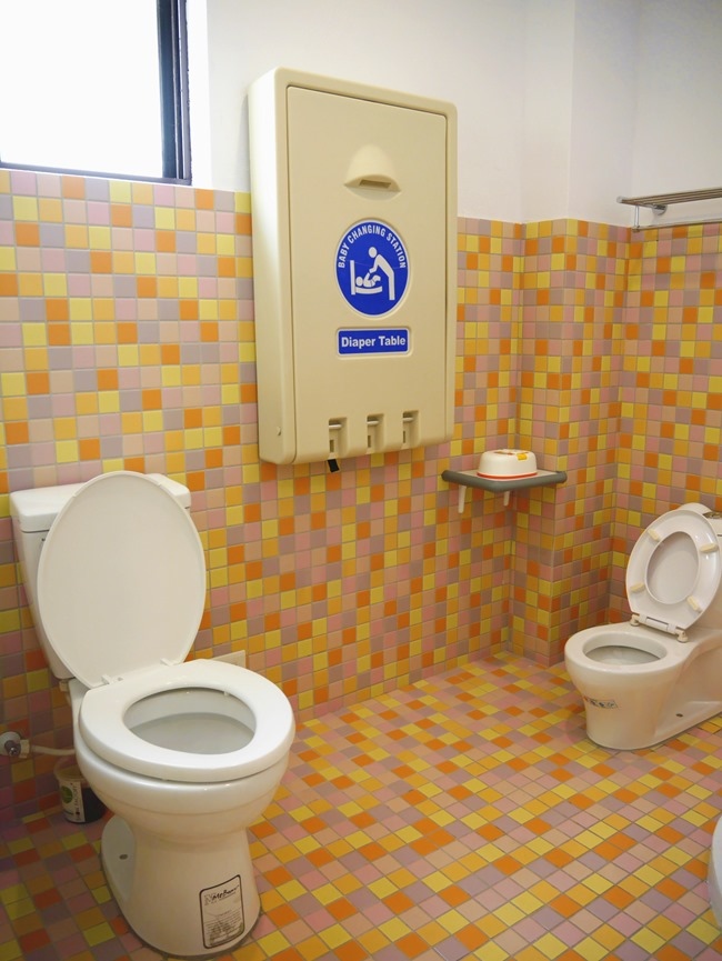 台中。親子餐廳│凹嗚親子主題樂園。密探維京風格堡壘。好吃、好玩還有玩具可帶回家哦!