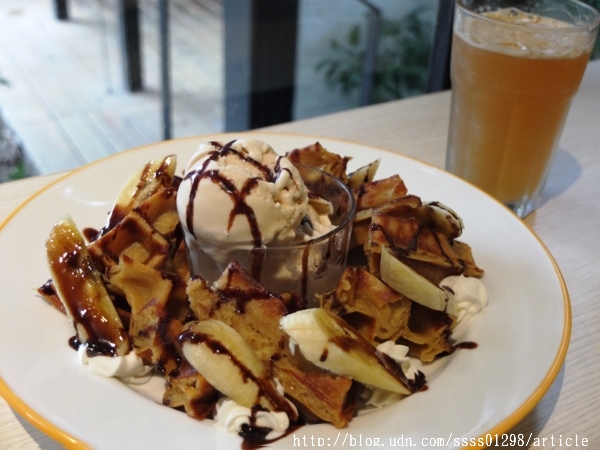 日食糖224 Sugar Bistro 224 Creative Living park：【美食特搜。屏東市】日食糖224文化創意生活園區。棕櫚糖風味下午茶 日式眷舍與柬義風格的融合