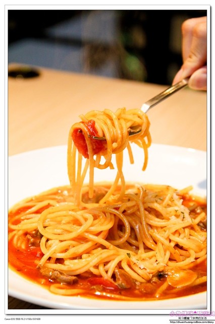 Cat Bru：【美食♥桃園】☼ Cat Bru 特色咖啡廳☼ 愛貓的人不能錯過的店♥♥