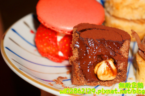 漫步左岸法式甜點工作室：【宅配】法式x小甜點..一個人也能享受