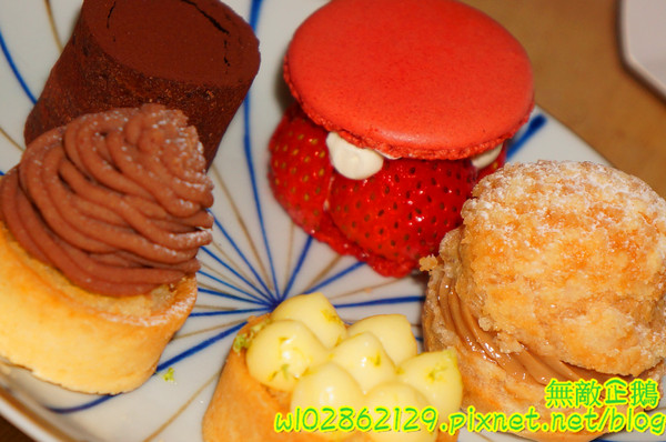 漫步左岸法式甜點工作室：【宅配】法式x小甜點..一個人也能享受