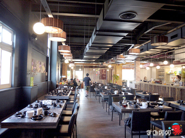 nEO_IMG_nEO_IMG_P2010448