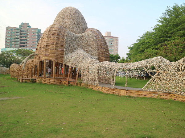 聚竹蚵地景藝術:【高雄旅遊】讓愛與祝福