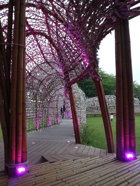 聚竹蚵地景藝術:【高雄旅遊】讓愛與祝福