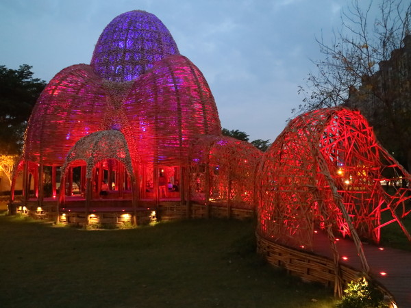 聚竹蚵地景藝術:【高雄旅遊】讓愛與祝福