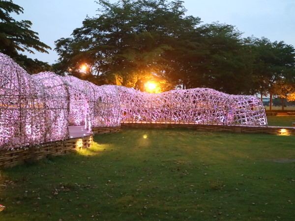 聚竹蚵地景藝術:【高雄旅遊】讓愛與祝福