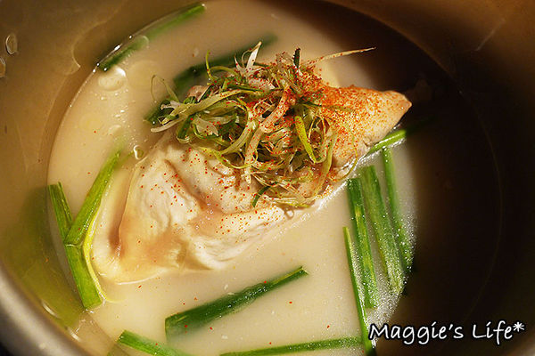 富士山龍フジヤマドラコン(台灣內湖店)：台北美食。捷運西湖站【富士山龍フジヤマドラコン-台灣內湖店】◆日韓混搭風格料理。居酒屋。燒烤。燒肉