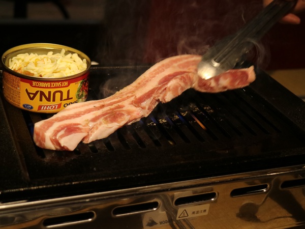 富士山龍フジヤマドラコン(台灣內湖店)：【台北美食】日本知名燒烤名店富士山龍フジヤマドラコン(台灣內湖店)@捷運西湖站