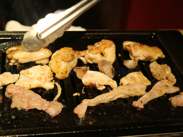 富士山龍フジヤマドラコン(台灣內湖店)：【台北美食】日本知名燒烤名店富士山龍フジヤマドラコン(台灣內湖店)@捷運西湖站