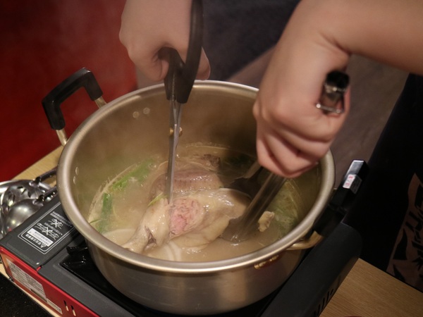 富士山龍フジヤマドラコン(台灣內湖店)：【台北美食】日本知名燒烤名店富士山龍フジヤマドラコン(台灣內湖店)@捷運西湖站