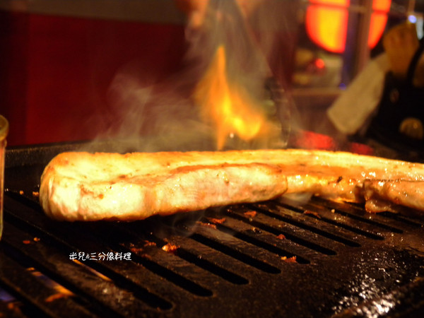 富士山龍フジヤマドラコン(台灣內湖店):【台北市內湖區。日式燒肉】西湖捷運站 富士山龍フジヤマドラコン(台灣內湖店) 結合日式韓風的料理