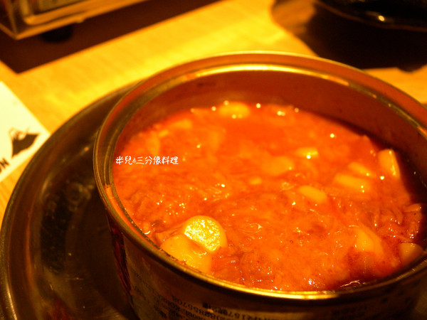 富士山龍フジヤマドラコン(台灣內湖店):【台北市內湖區。日式燒肉】西湖捷運站 富士山龍フジヤマドラコン(台灣內湖店) 結合日式韓風的料理