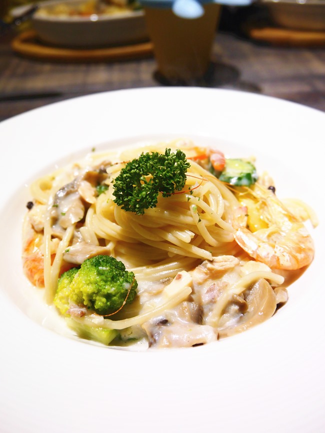 │台北。松山│123FUN親子聚會空間。高質感全原木打造遊戲王國