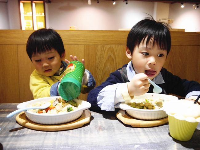 │台北。松山│123FUN親子聚會空間。高質感全原木打造遊戲王國