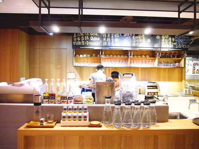 │台北。松山│123FUN親子聚會空間。高質感全原木打造遊戲王國