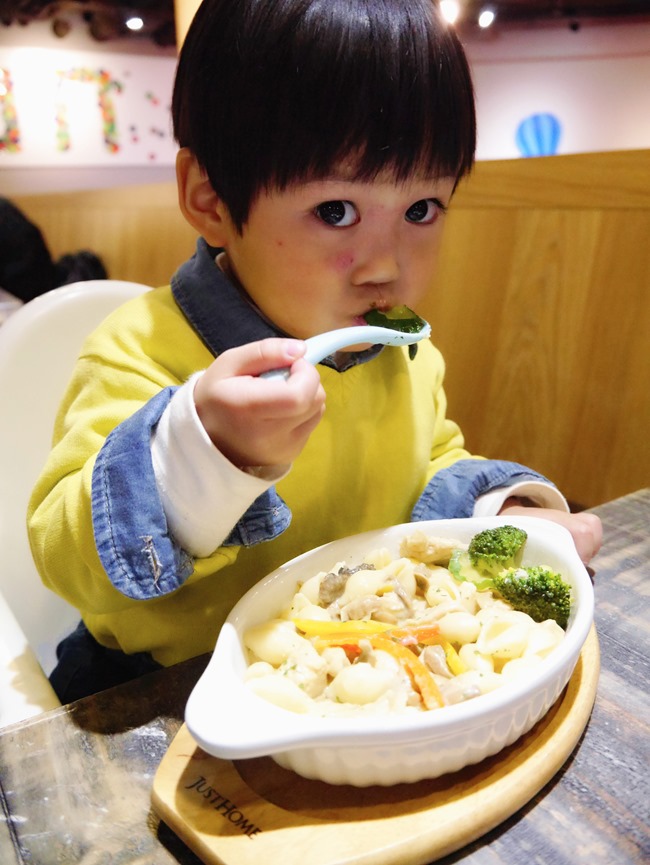 │台北。松山│123FUN親子聚會空間。高質感全原木打造遊戲王國