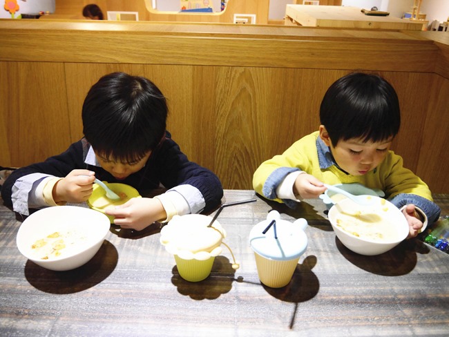 │台北。松山│123FUN親子聚會空間。高質感全原木打造遊戲王國