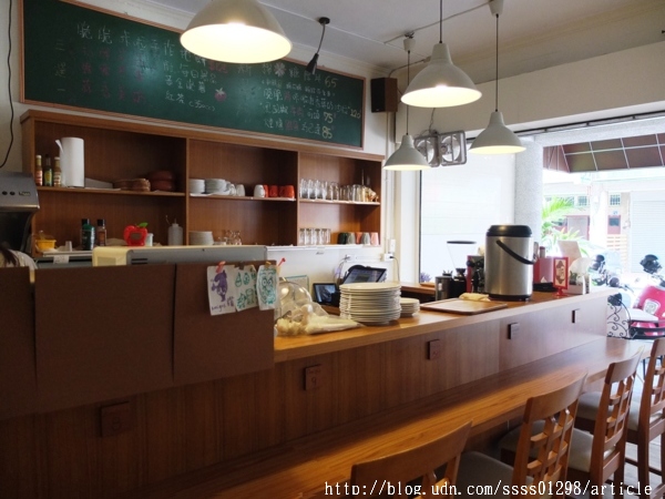 Amigos早午餐：【美食特搜。屏東市】Amigos早午餐。一嚐義式帕里尼的美味 濟南街上的特色早午餐店